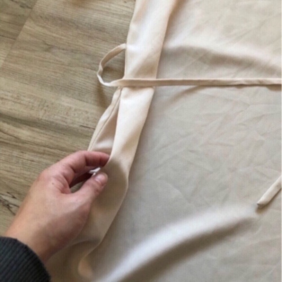 Babaton Cream Midi Dress - Picture 7 of 8